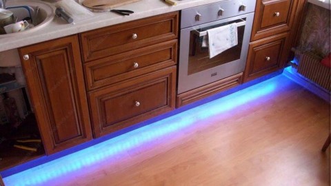 6 moderných možností osvetlenia podlahy