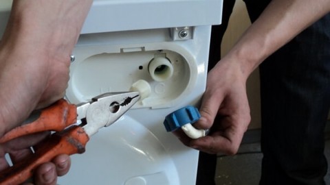 Οδηγίες βήμα προς βήμα για τη σύνδεση του πλυντηρίου
