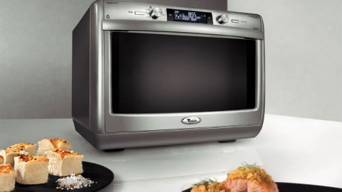 La scelta di un forno a microonde - 10 importanti funzioni della tecnologia