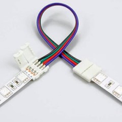 Méthodes de connexion de segments de bande LED