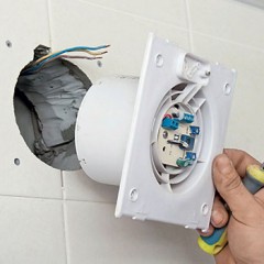 Ventiliatoriaus montavimas ir prijungimas vonios kambaryje